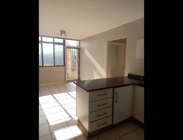 2 BEDROOM APARTMENT RENTED IN BELLAIR